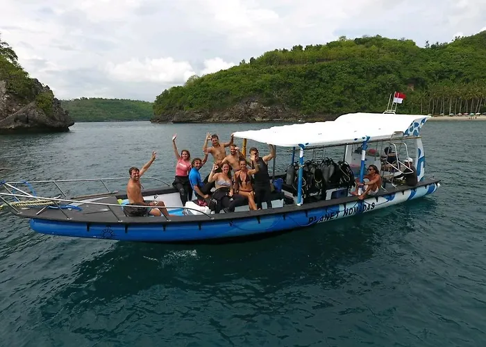 Gasthuis Planet Nomadas Nusa Lembongan